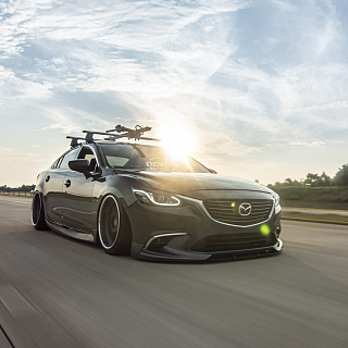 Спойлер вставка между клыками Mazda 6 (рестайлинг) / Atenza GJ (2015 - 2018)