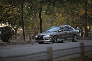 Пороги в стиле INGS Extreem Mitsubishi Lancer IX (2003-2009)