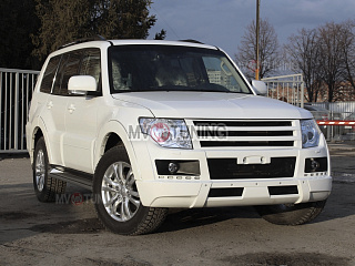 Решетка Радиатора Broomer Design var №1 Mitsubishi Pajero IV 4 (2006-2015)