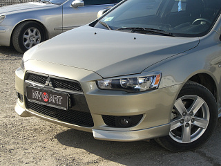 Клыки переднего бампера Mitsubishi Lancer X (2.0 Intense) (2007-2010)