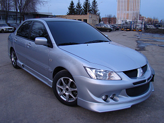 Юбка переднего бампера Mitsubishi Lancer 9 IX в стиле EVO (2003-2009)