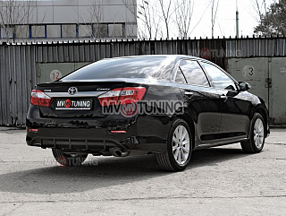 Диффузор заднего бампера var №2 Toyota Camry V50 (2012-2014) текстурный пластик