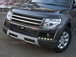 Решетка Радиатора Broomer Design var №1 Mitsubishi Pajero IV 4 (2006-2015)
