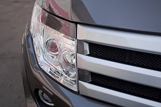 Решетка Радиатора var №3 Mitsubishi Pajero IV 4 Broomer Design (2006-2015)