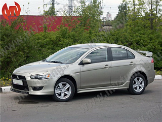 Зубатка - вставка между передними клыками Mitsubishi Lancer X (2007-2010)